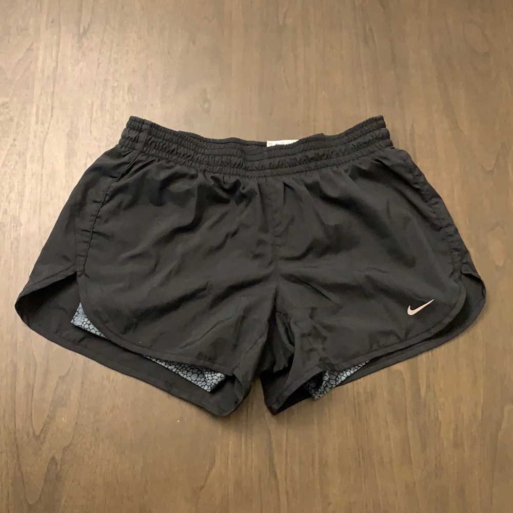 Black size small Nike Athletic Shorts